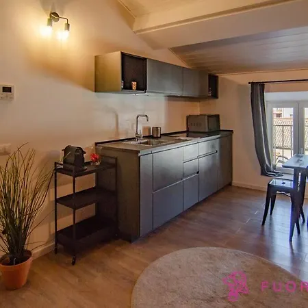 Corte 3 Con Parcheggio Gratuito *