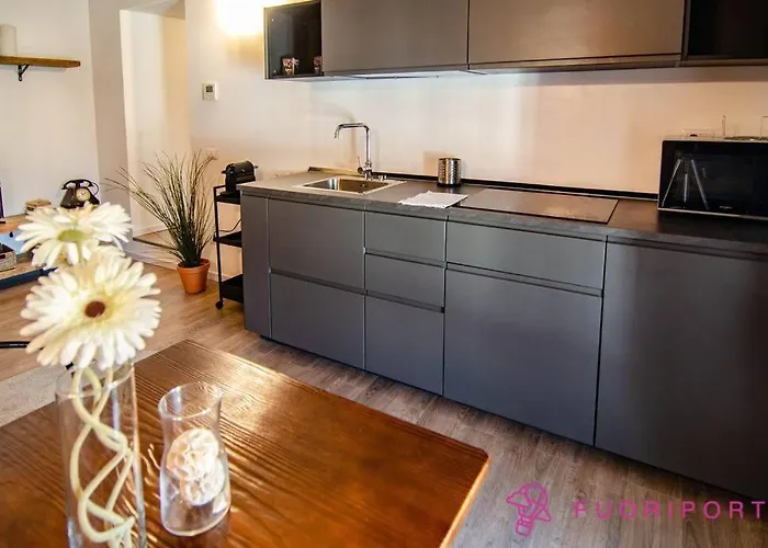 Fuoriporta Affitti Brevi - Corte 3 Con Parcheggio Gratuito Parma